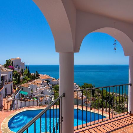 Apartament Edf. Panorama, Ladera Del Mar Nerja Zewnętrze zdjęcie