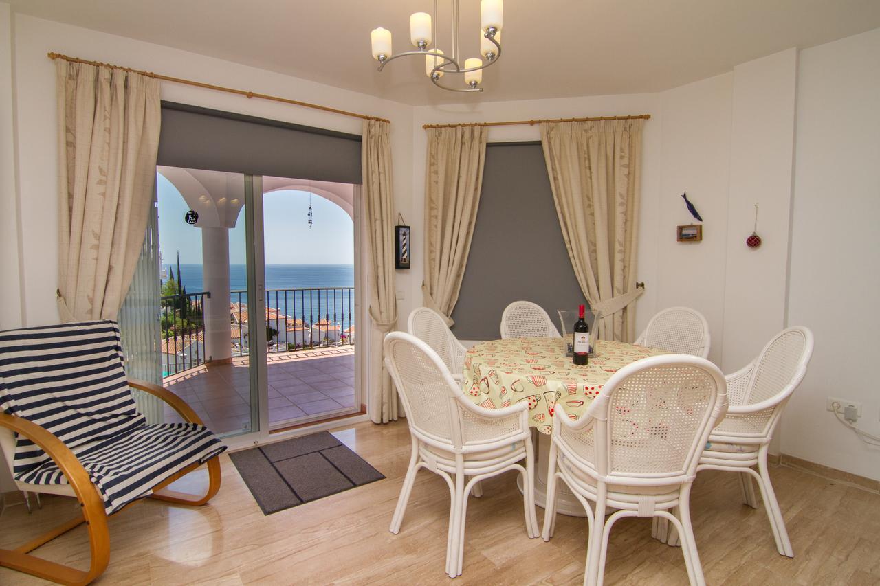 Apartament Edf. Panorama, Ladera Del Mar Nerja Zewnętrze zdjęcie